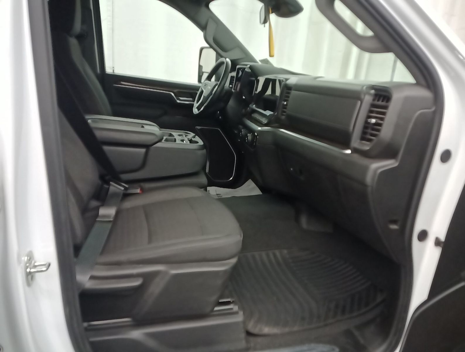 2025 Chevrolet Silverado 2500   AWD