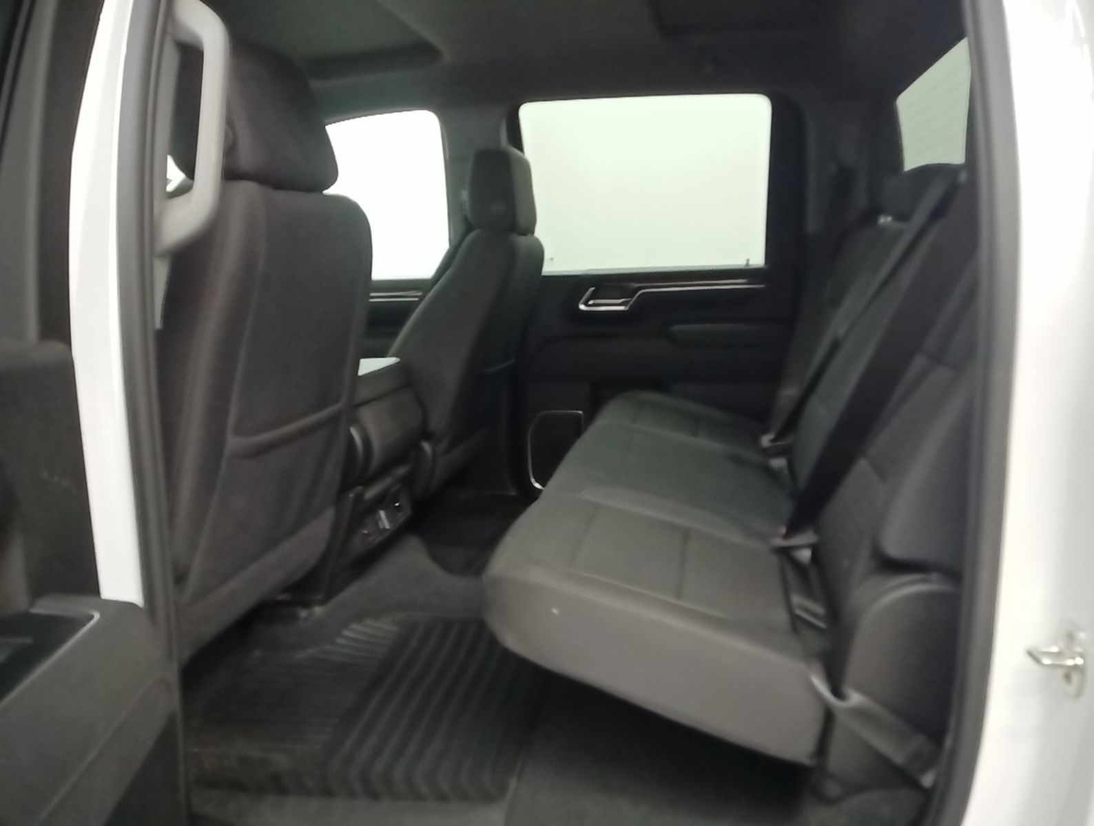 2025 Chevrolet Silverado 2500   AWD