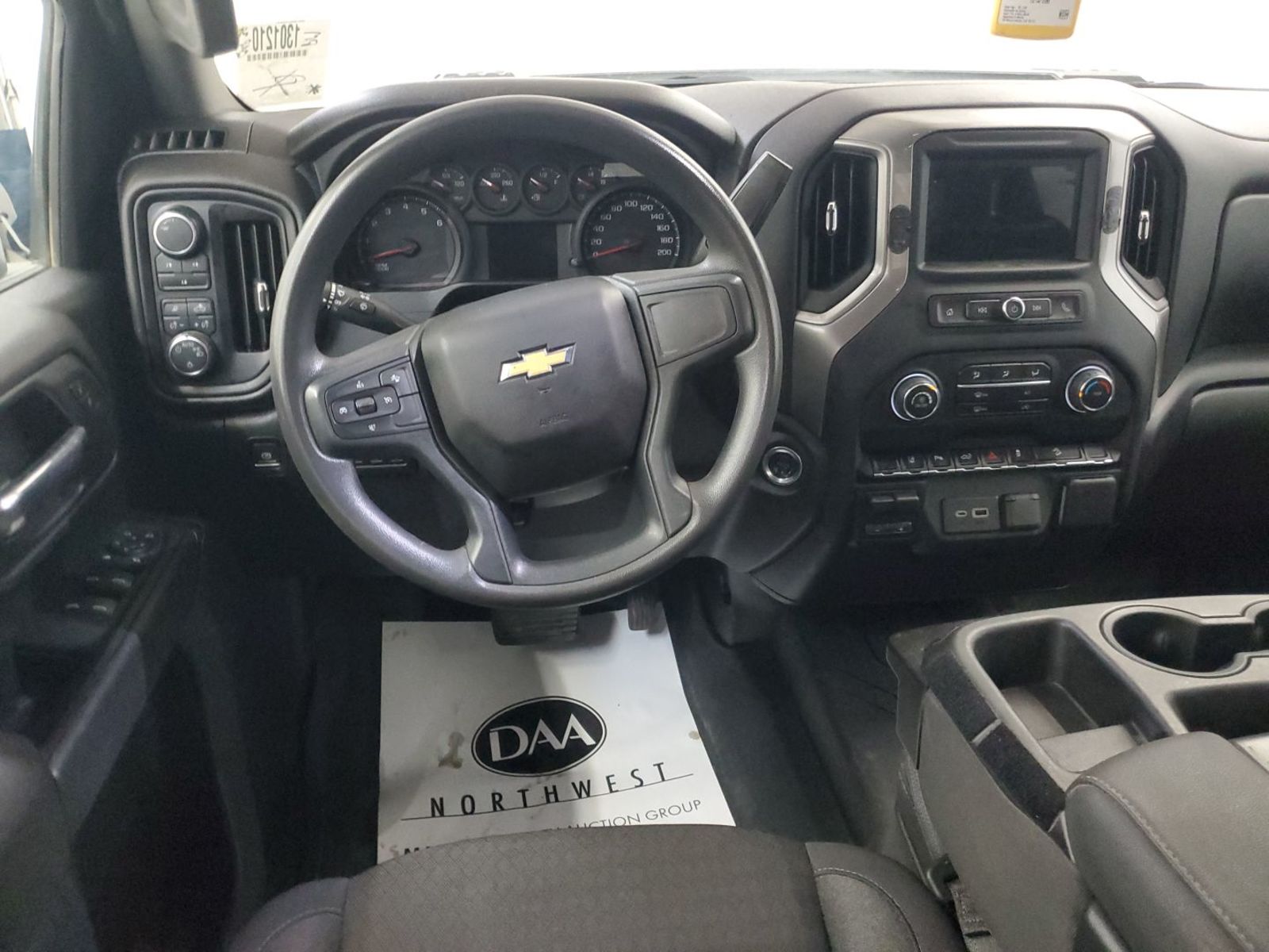 2024 Chevrolet Silverado 2500  2500HD Custom AWD