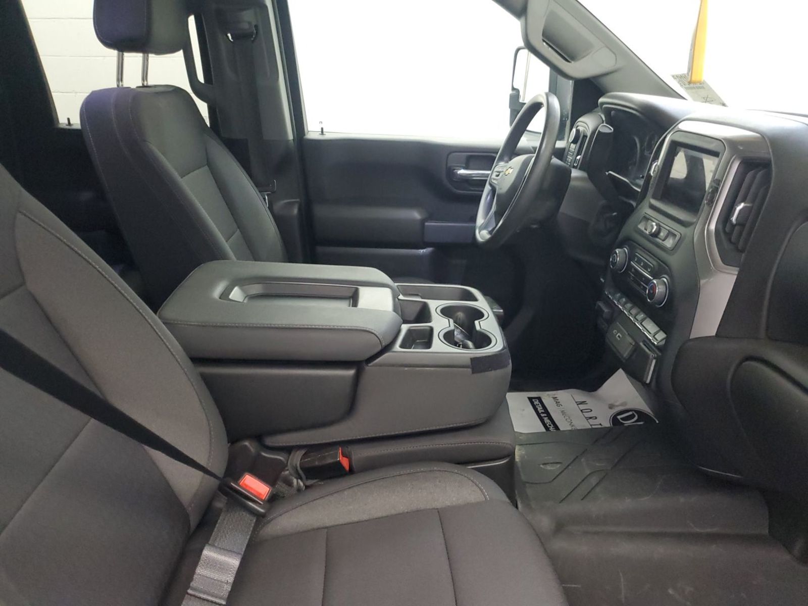 2024 Chevrolet Silverado 2500  2500HD Custom AWD