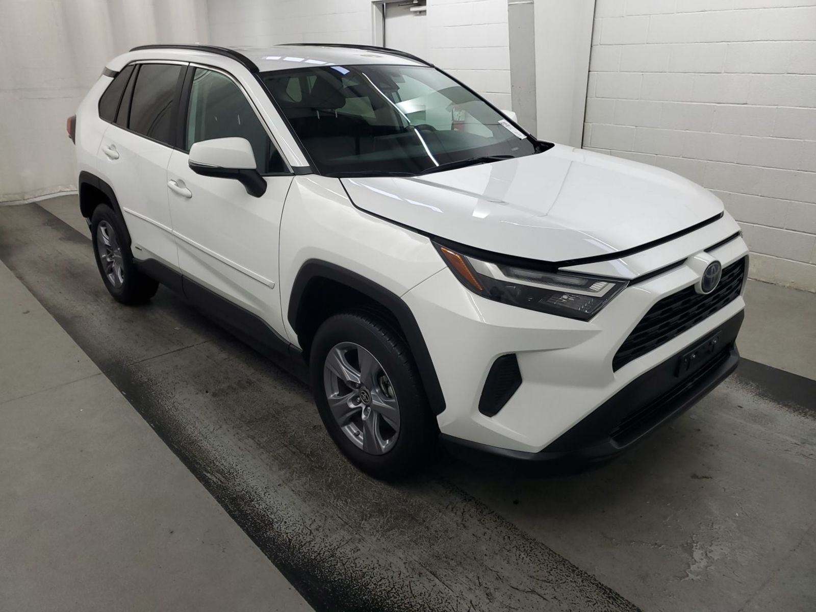 2024 Toyota RAV4  Hybrid LE AWD