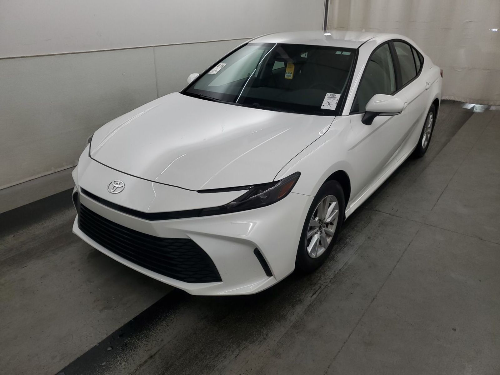 2026 Toyota Camry   FWD