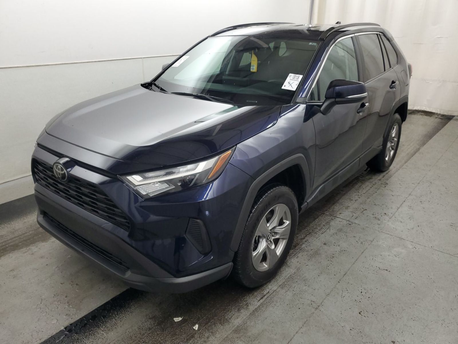 2025 Toyota RAV4  XLE AWD