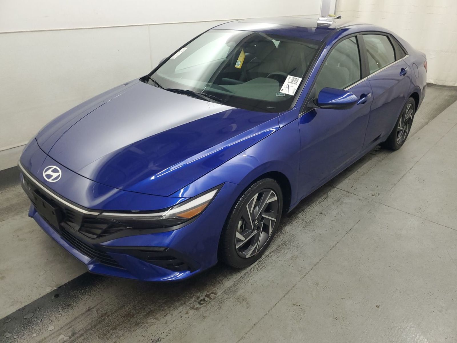 2025 Hyundai Elantra  SEL Convenience FWD