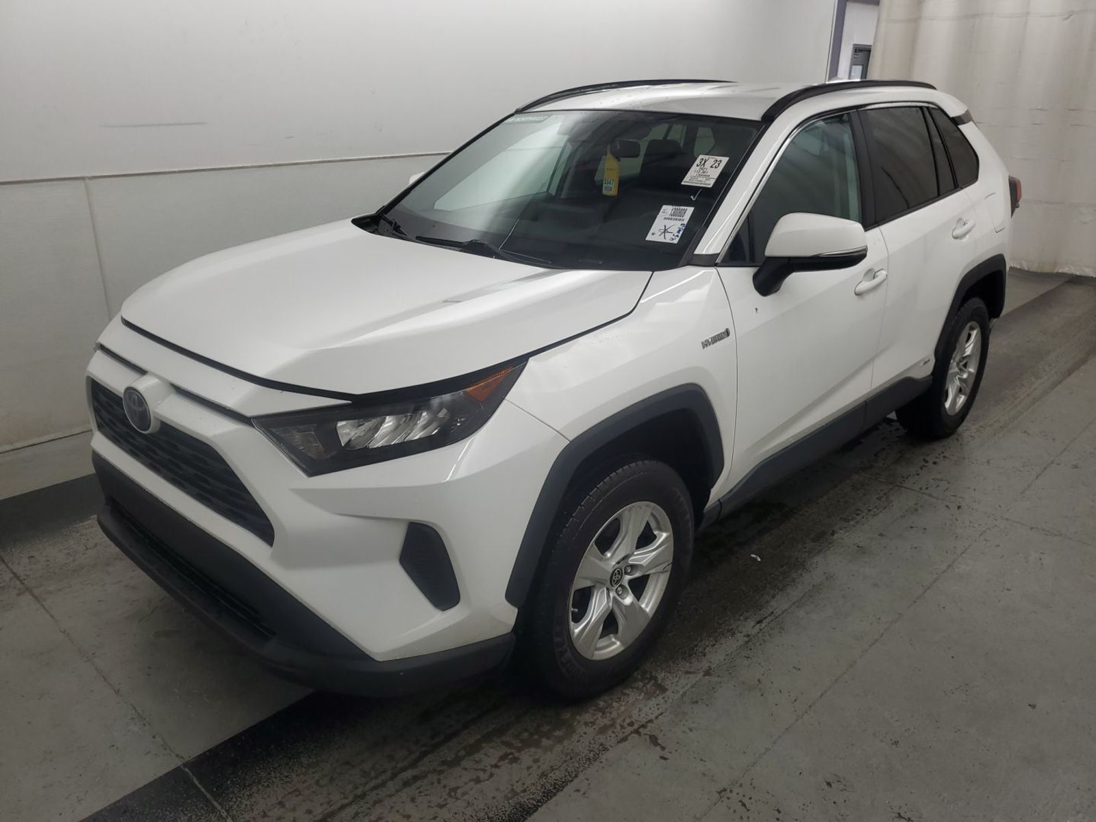 2021 Toyota RAV4  Hybrid LE AWD