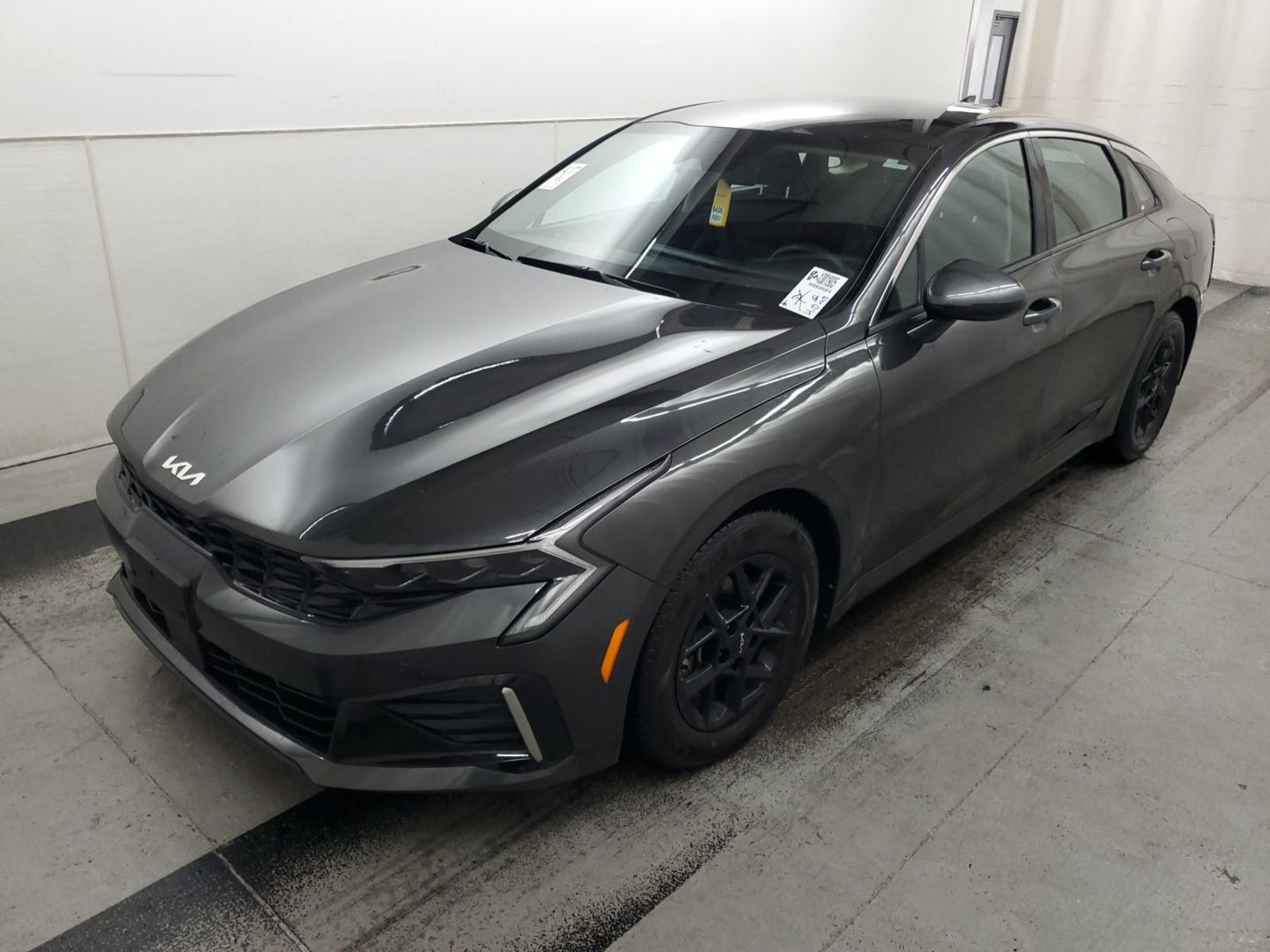2025 Kia K5  LXS FWD