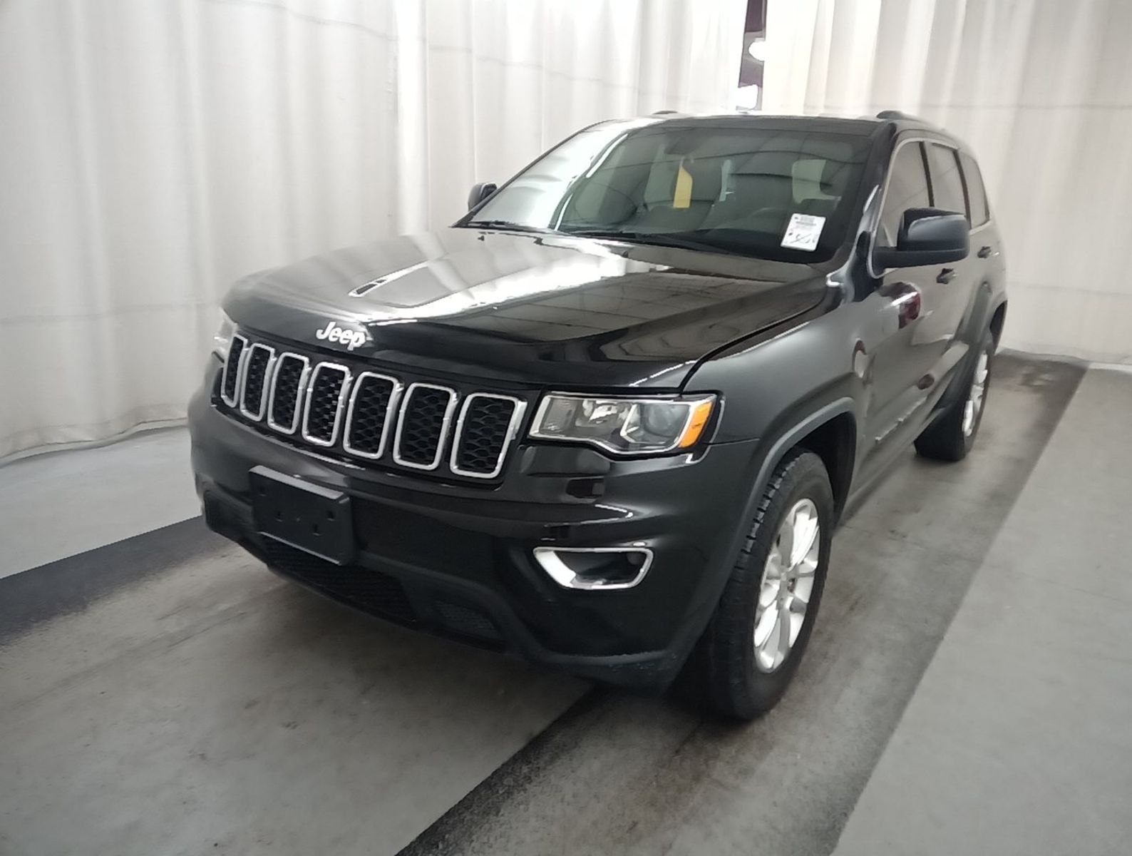 2021 Jeep Grand Cherokee   AWD