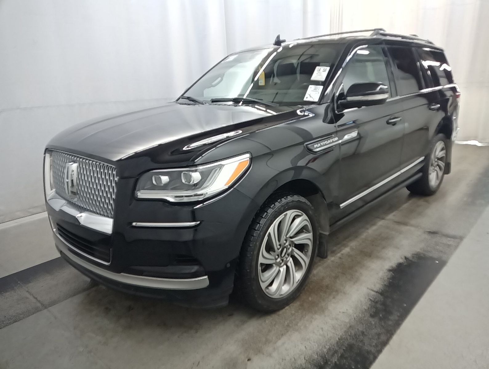 2023 Lincoln Navigator  Reserve AWD