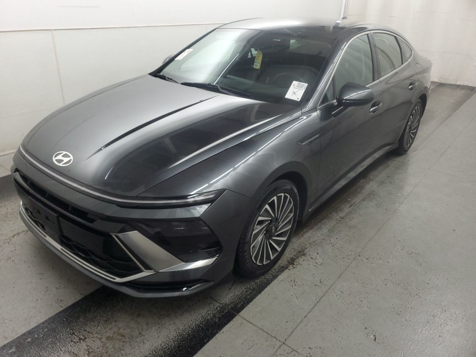 2025 Hyundai Sonata   FWD