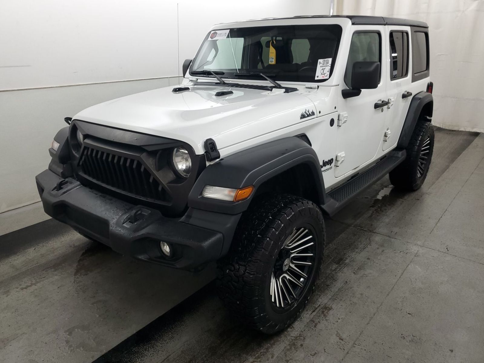 2020 Jeep Wrangler   AWD