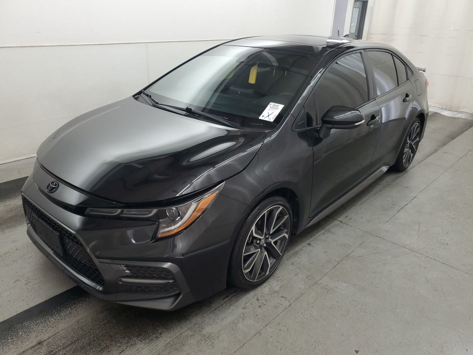 2022 Toyota Corolla  SE FWD