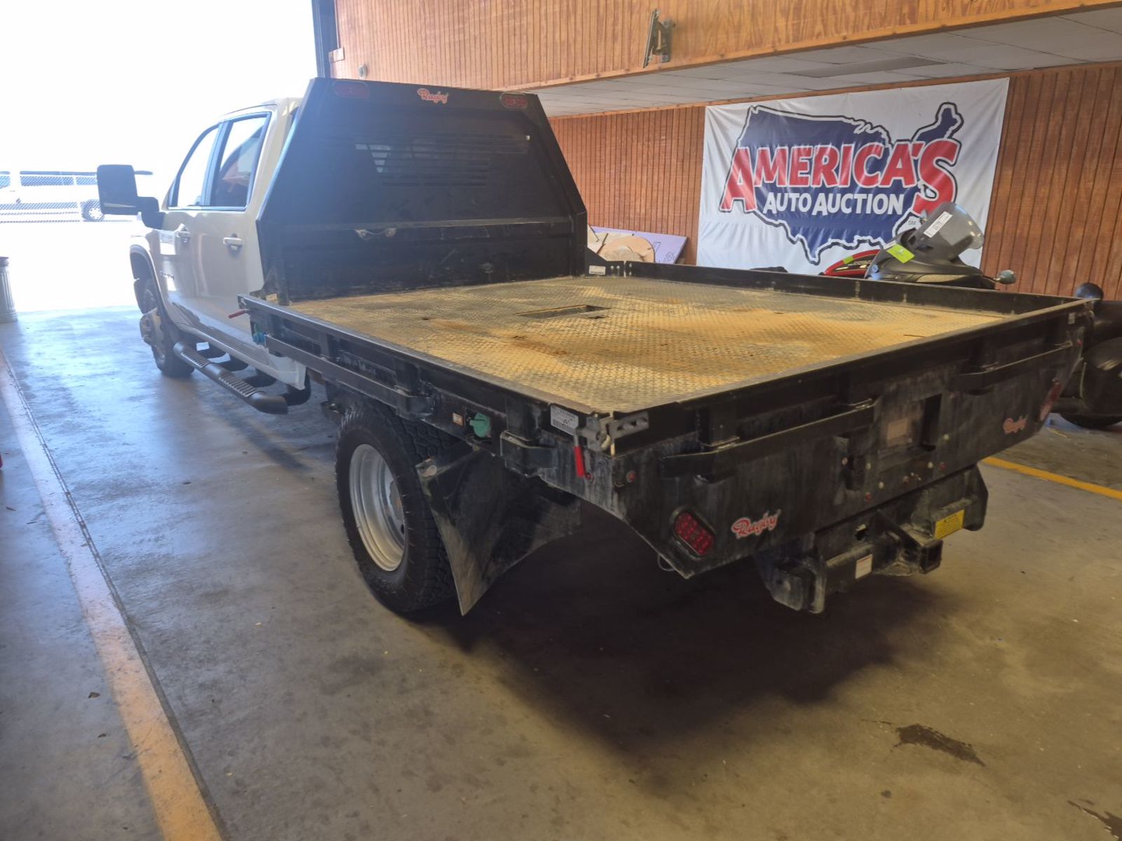 2025 Chevrolet Silverado 3500   AWD