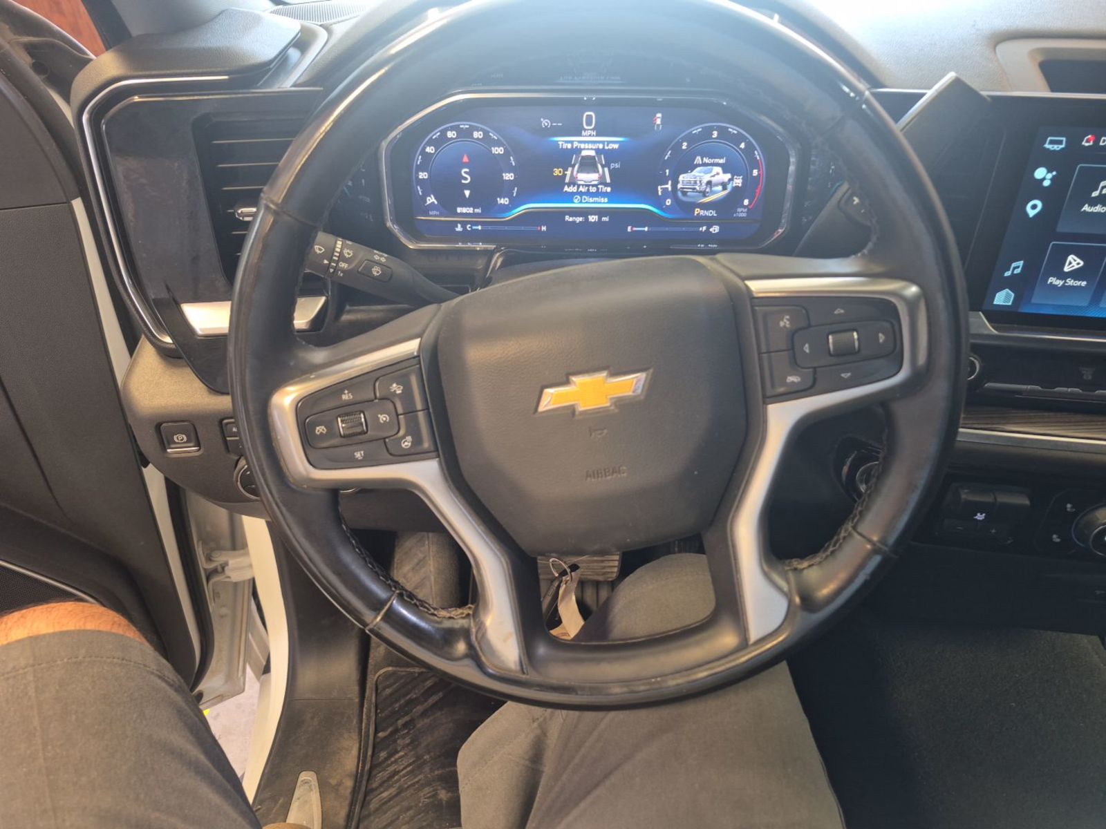 2025 Chevrolet Silverado 3500   AWD