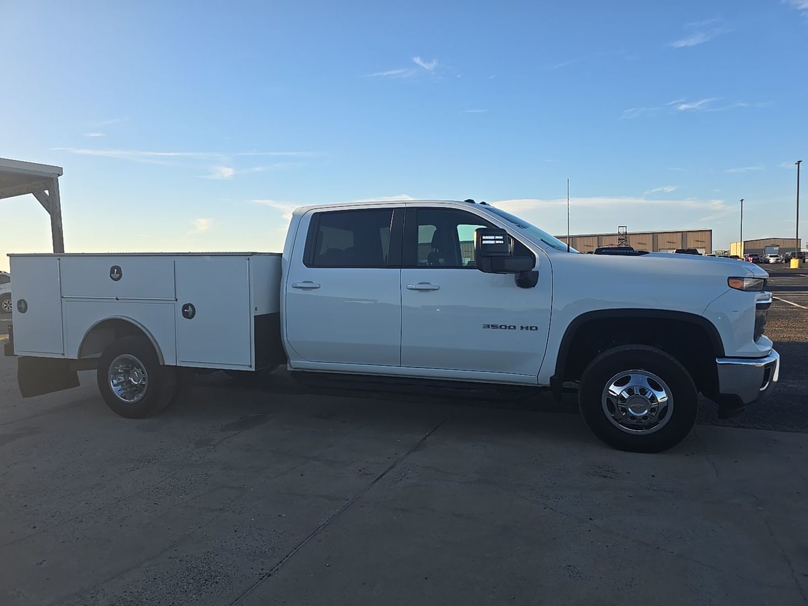2024 Chevrolet Silverado 3500   AWD