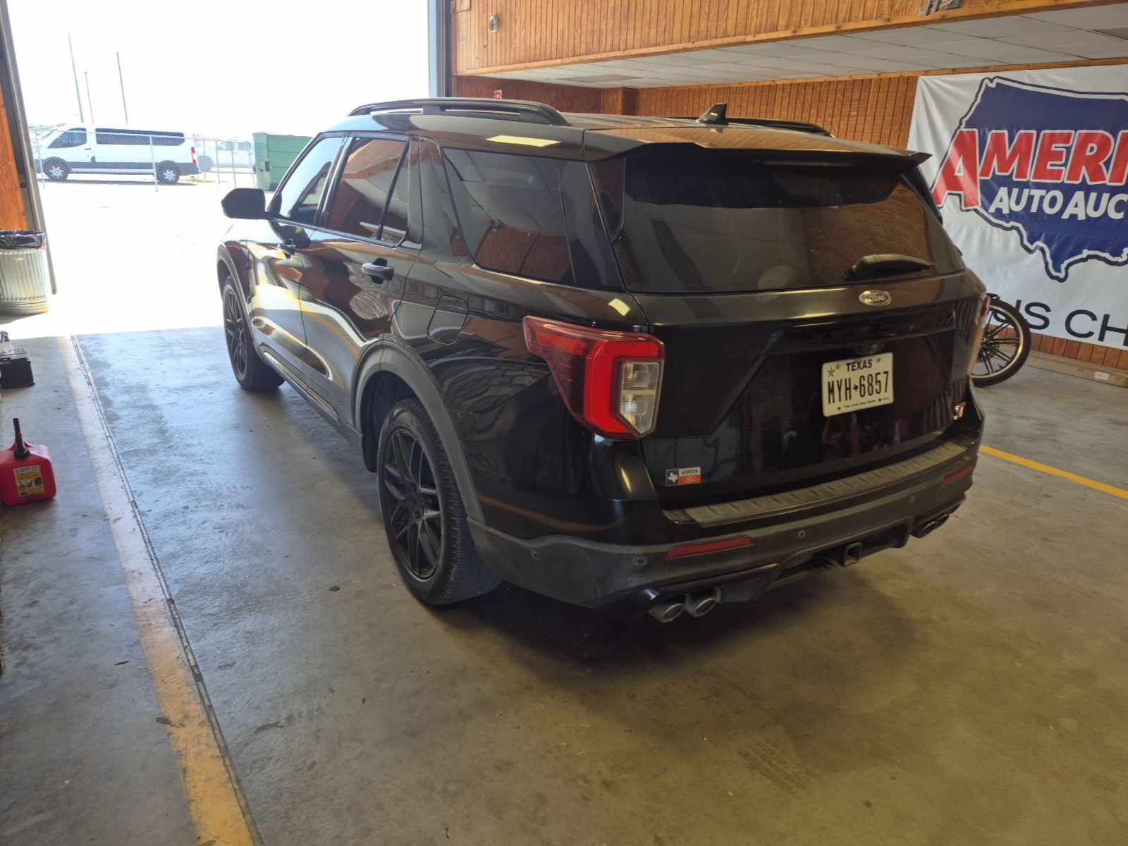 2020 Ford Explorer  ST AWD