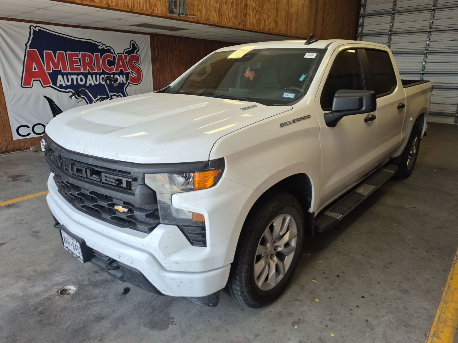 2025 Chevrolet Silverado 1500  Custom RWD