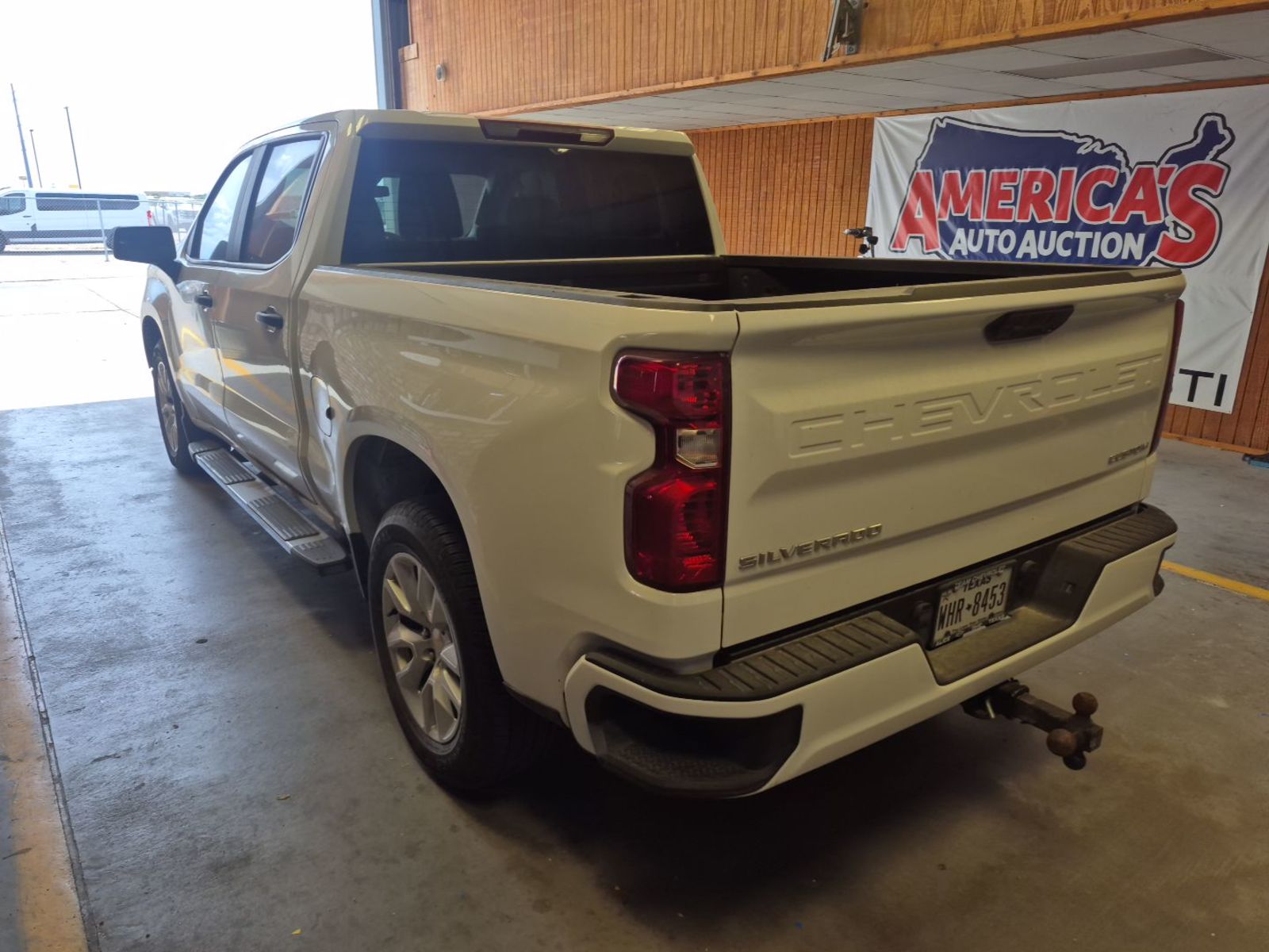 2025 Chevrolet Silverado 1500  Custom RWD