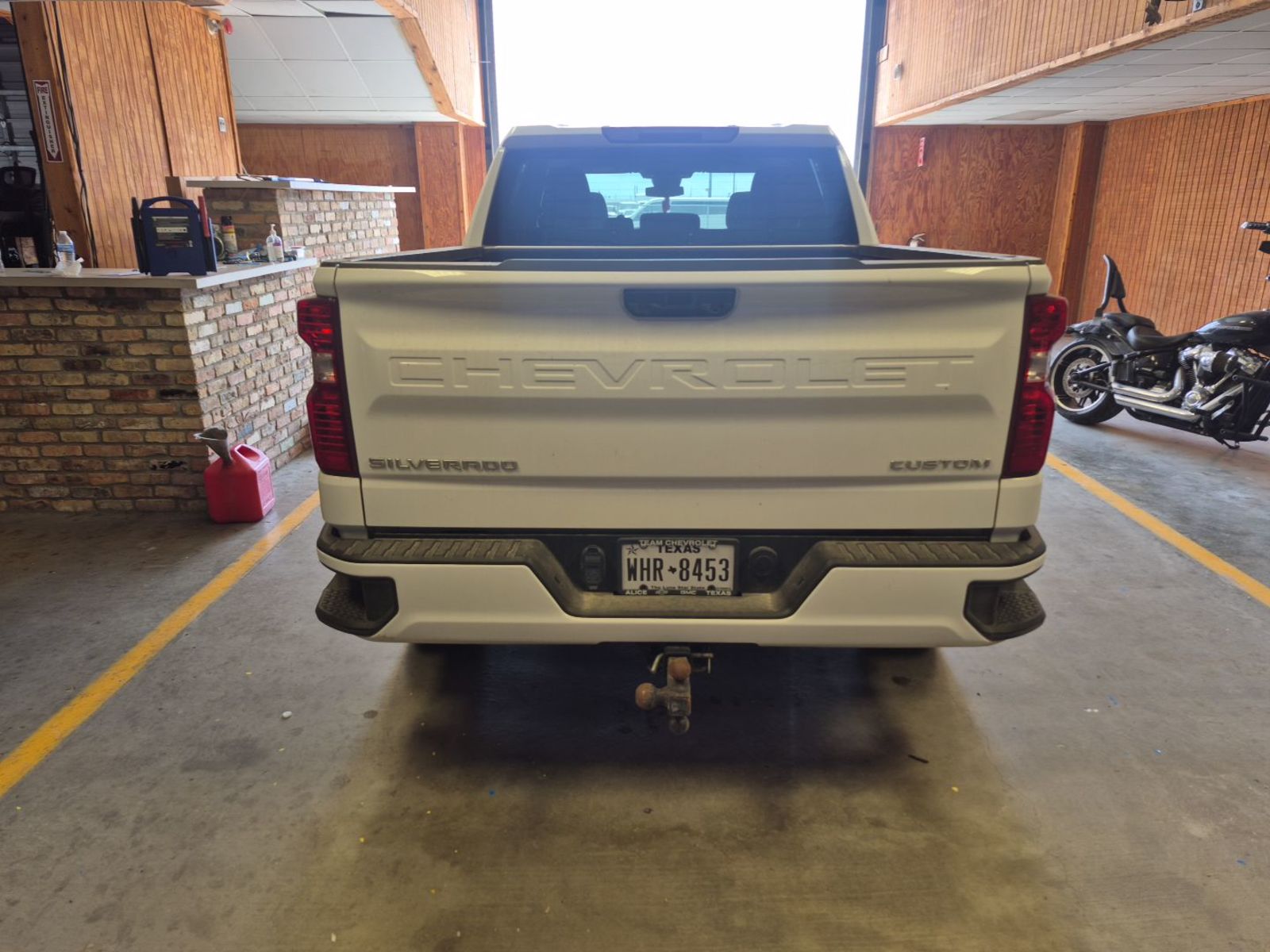 2025 Chevrolet Silverado 1500  Custom RWD