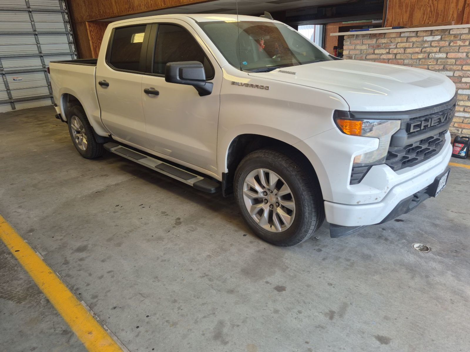2025 Chevrolet Silverado 1500  Custom RWD