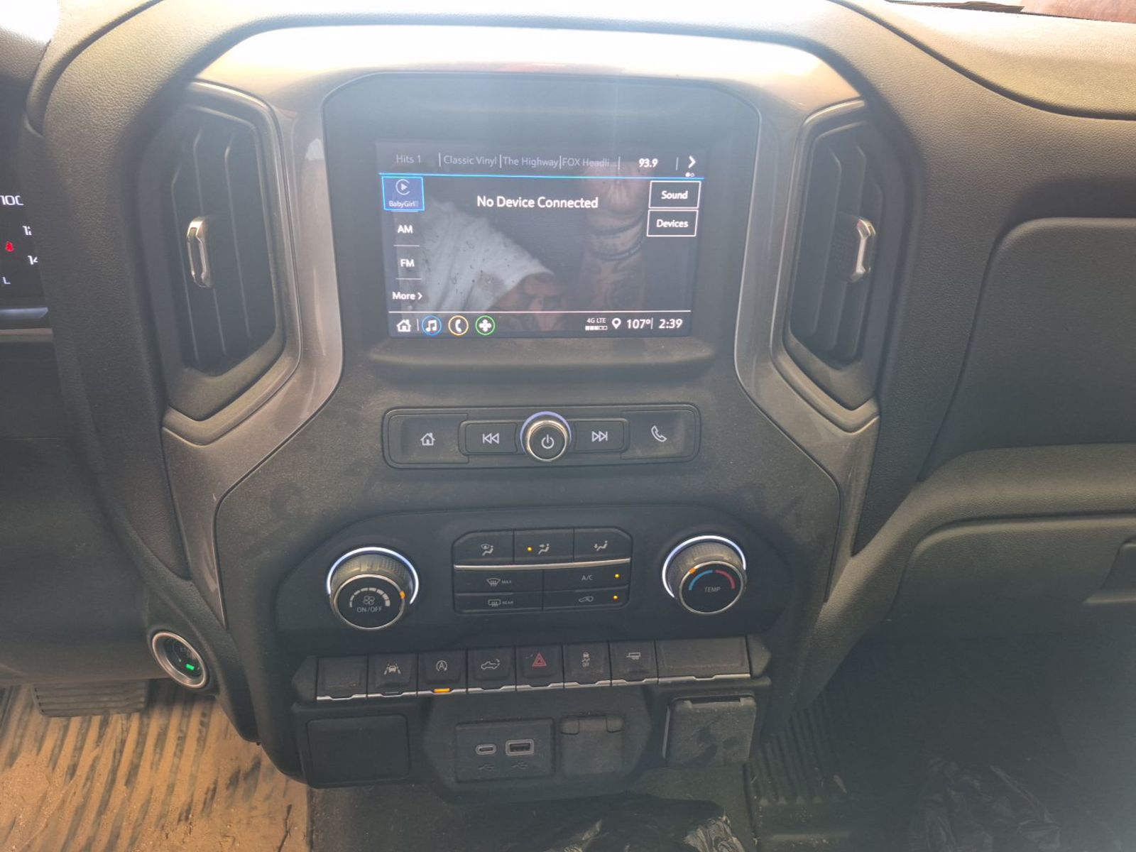 2025 Chevrolet Silverado 1500  Custom RWD