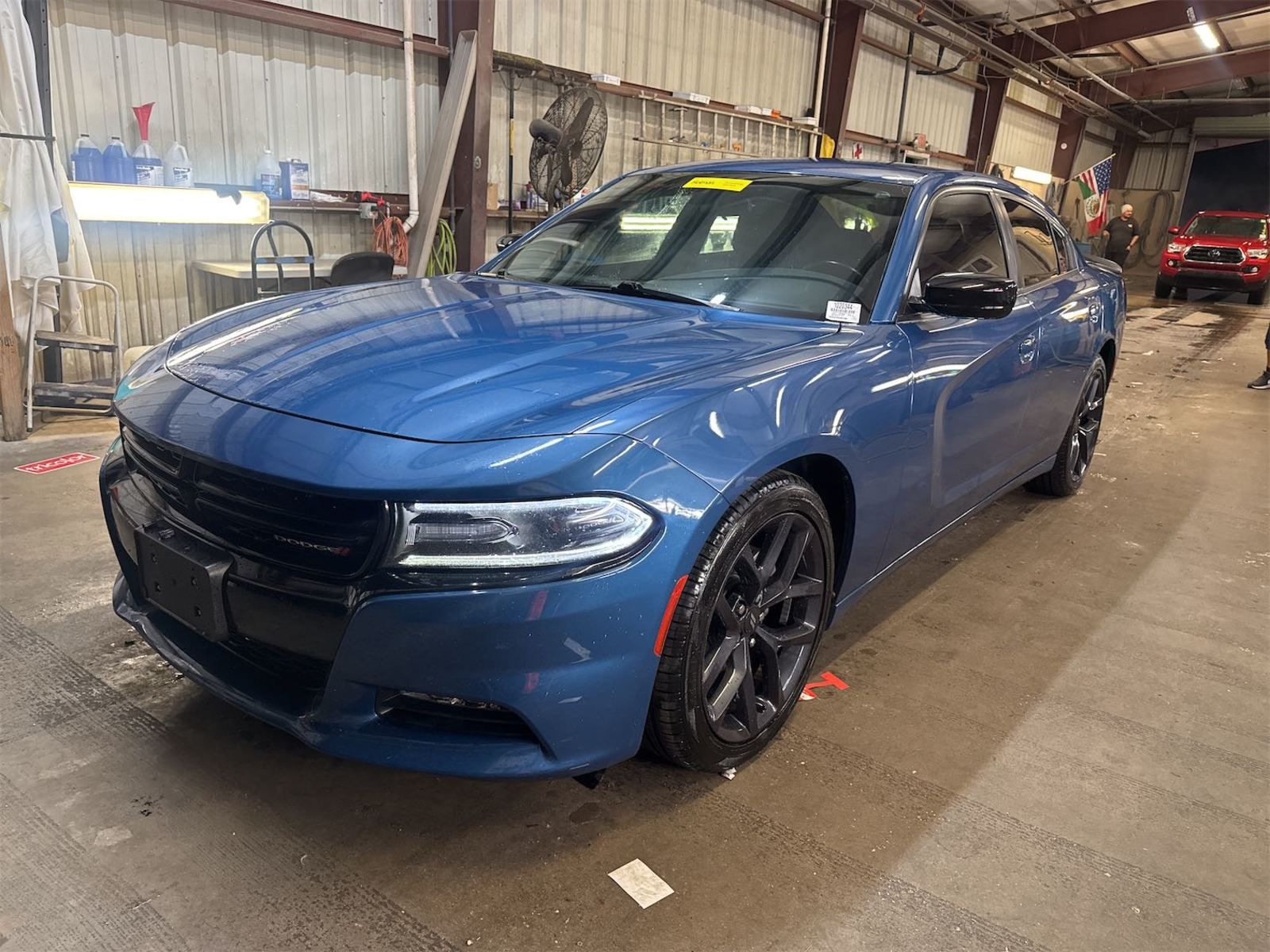2020 Dodge Charger  SXT RWD