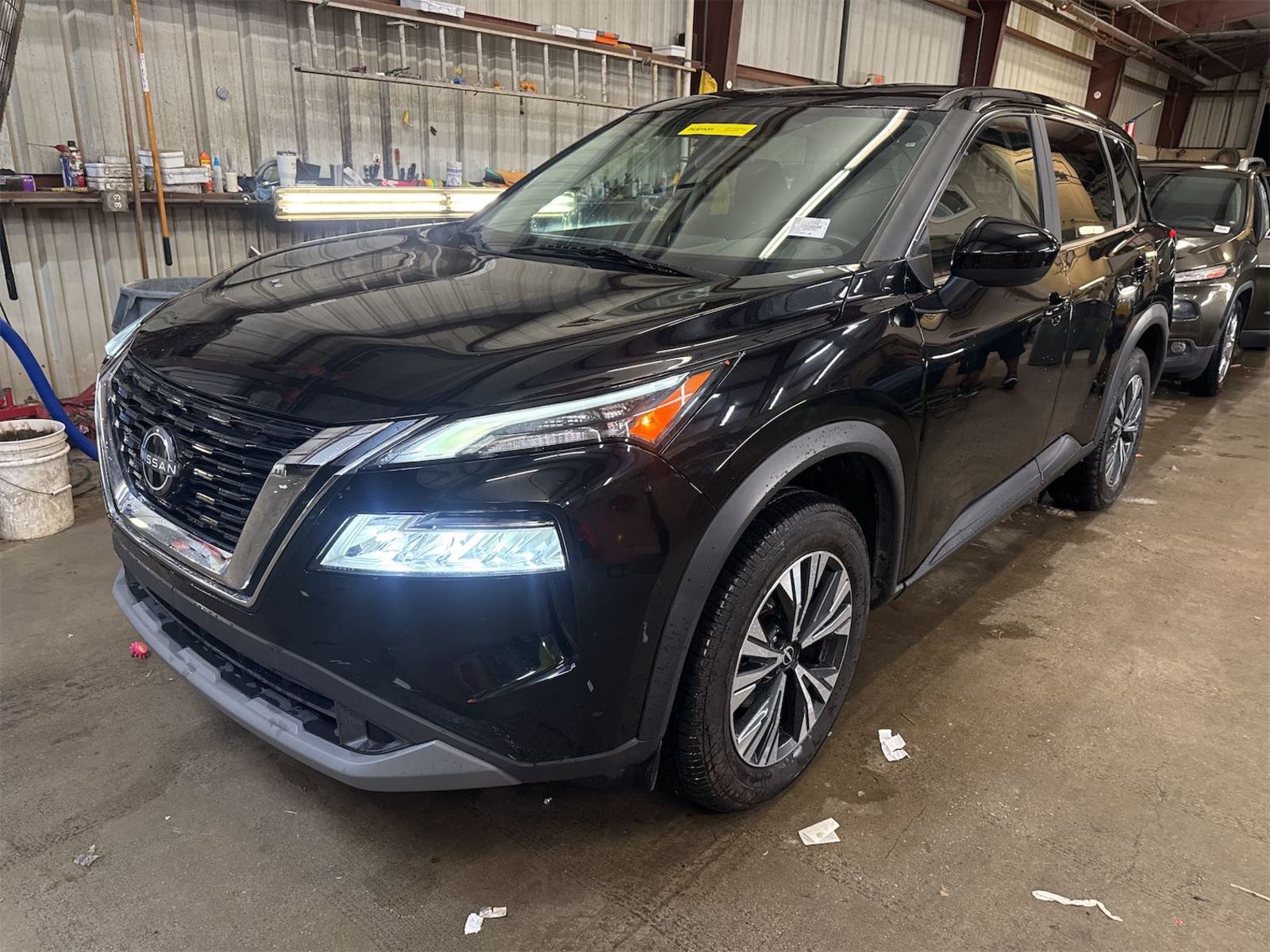 2023 Nissan Rogue SV FWD