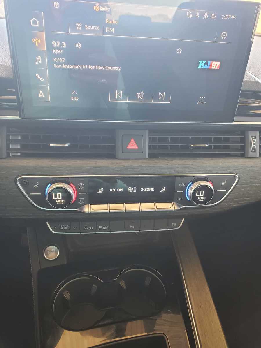 2022 Audi A4 Sedan   AWD