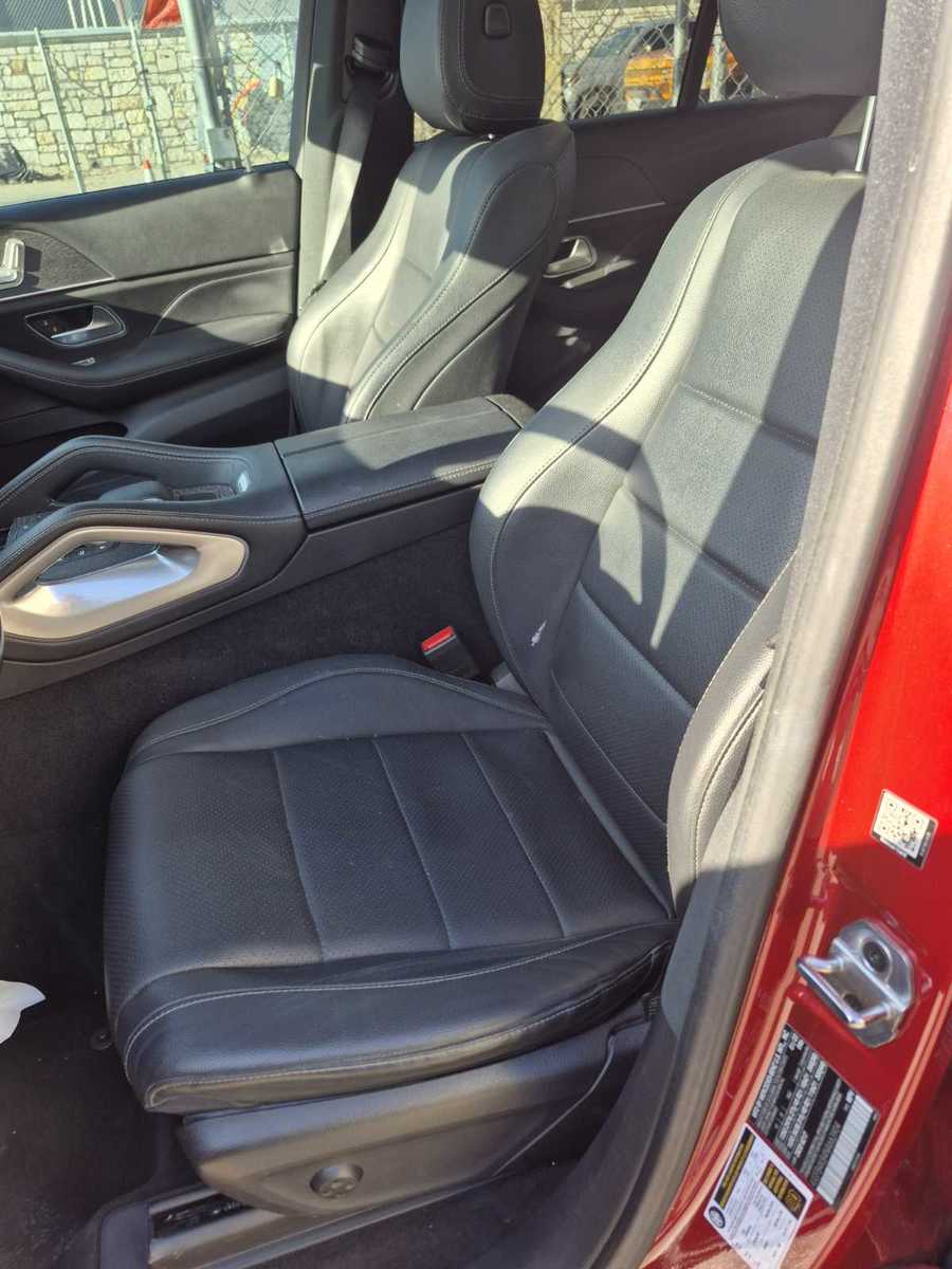 2022 Mercedes-Benz GLE   AWD