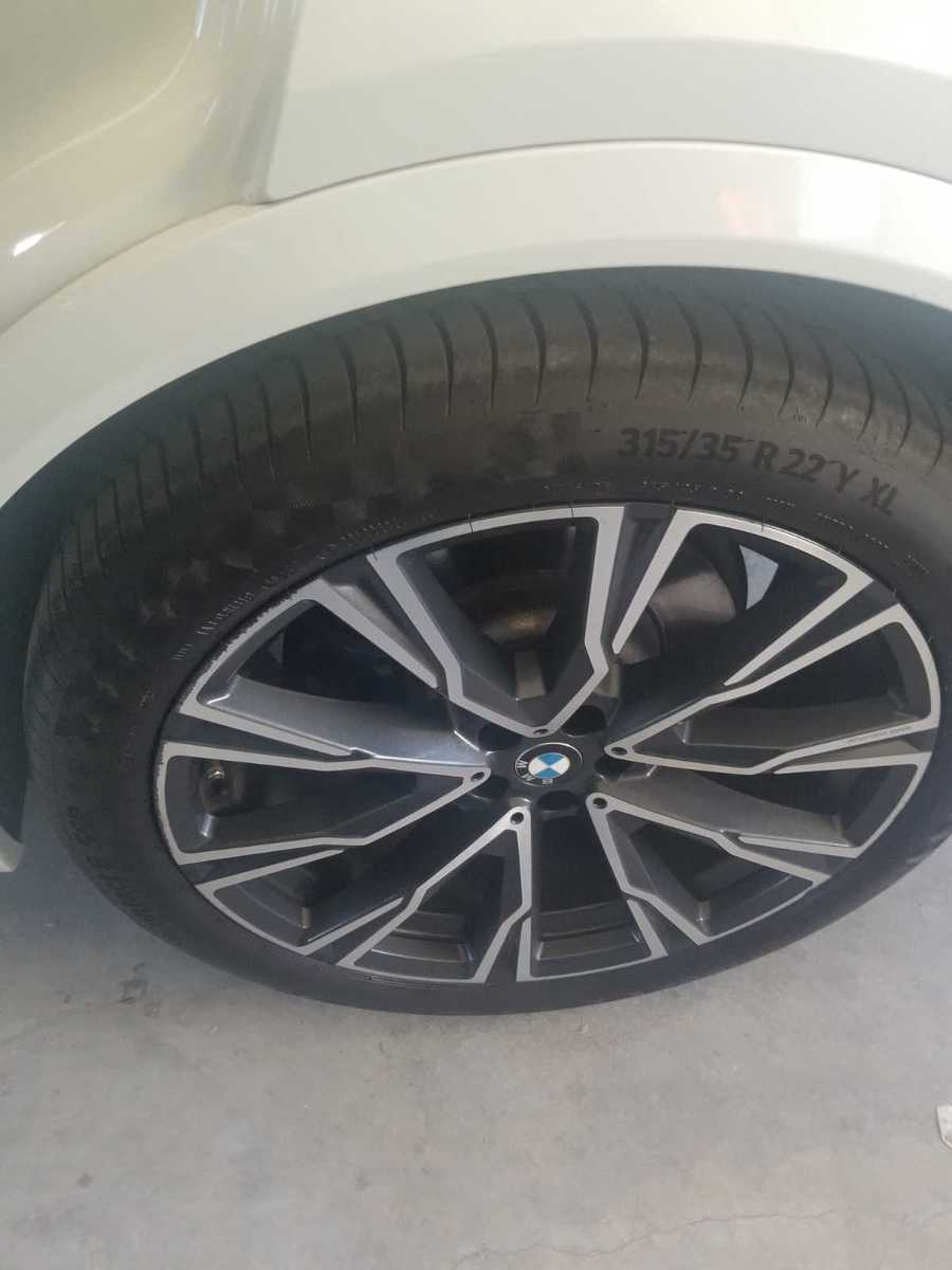 2019 BMW X7  XDrive40i AWD