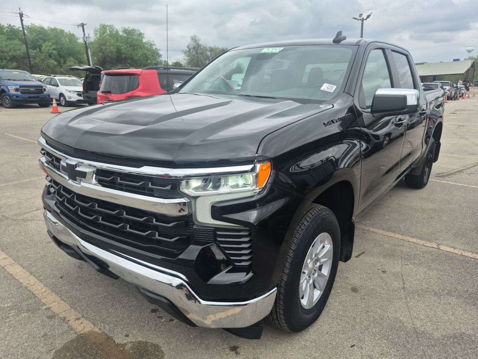 2024 Chevrolet Silverado 1500  LT RWD