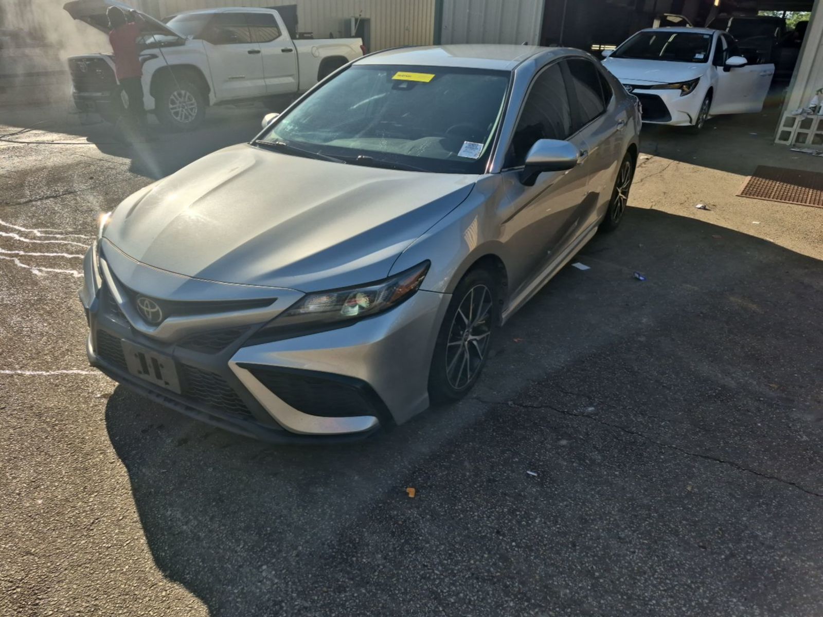2022 Toyota Camry  SE FWD