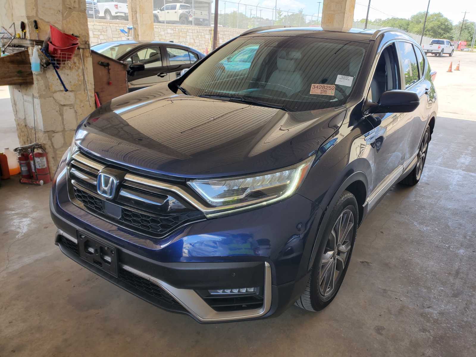 2022 Honda CR-V Hybrid Touring AWD 93982 miles - купити Авто з сша