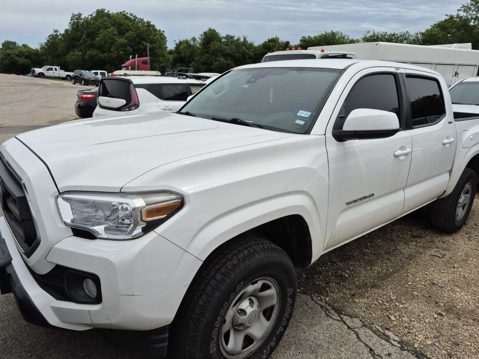 2022 Toyota Tacoma  SR5 RWD