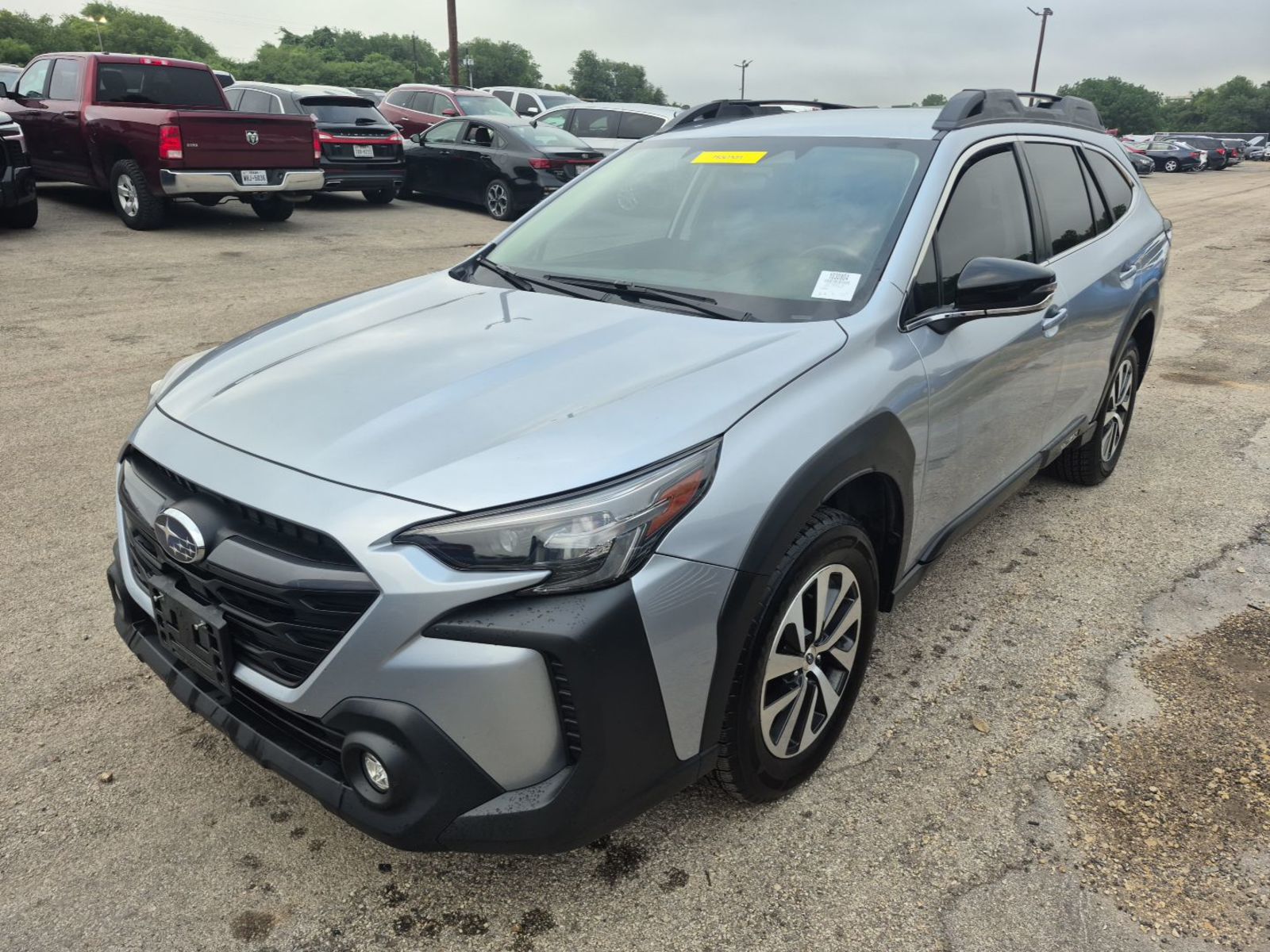 2023 Subaru Outback  Premium AWD