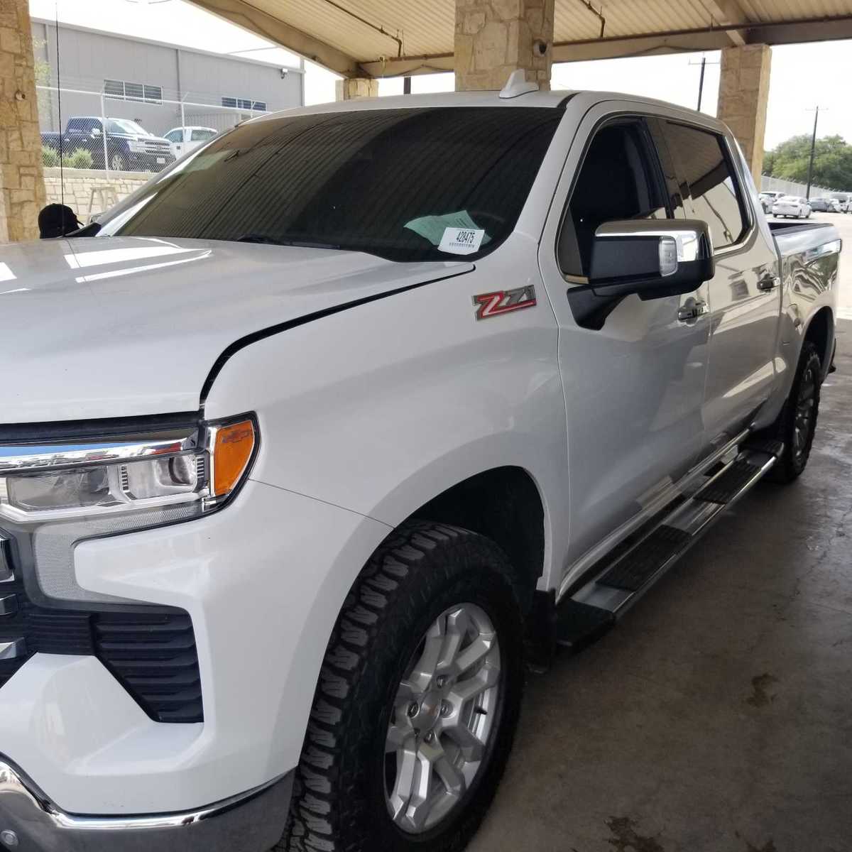2025 Chevrolet Silverado 1500  LTZ AWD