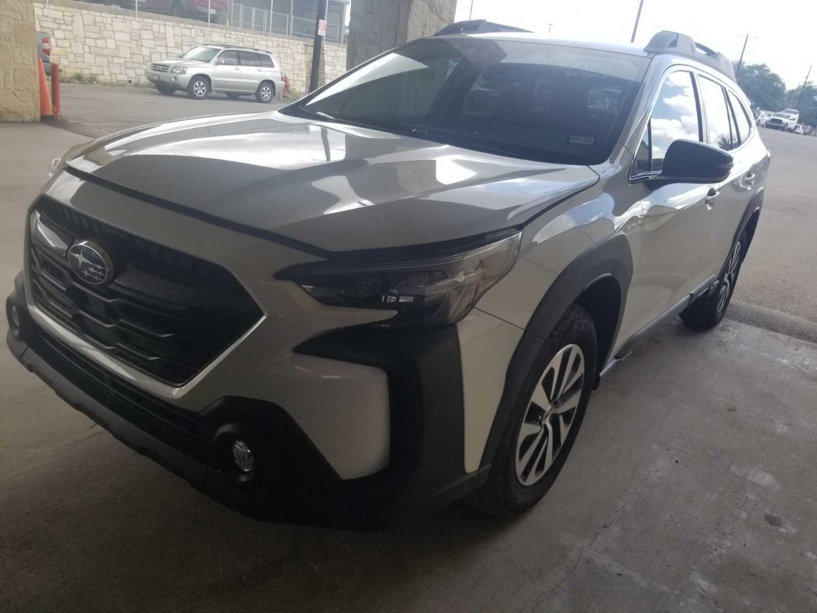 2023 Subaru Outback  Premium AWD