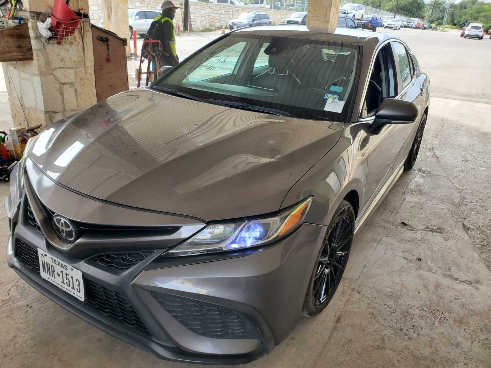 2023 Toyota Camry  SE FWD