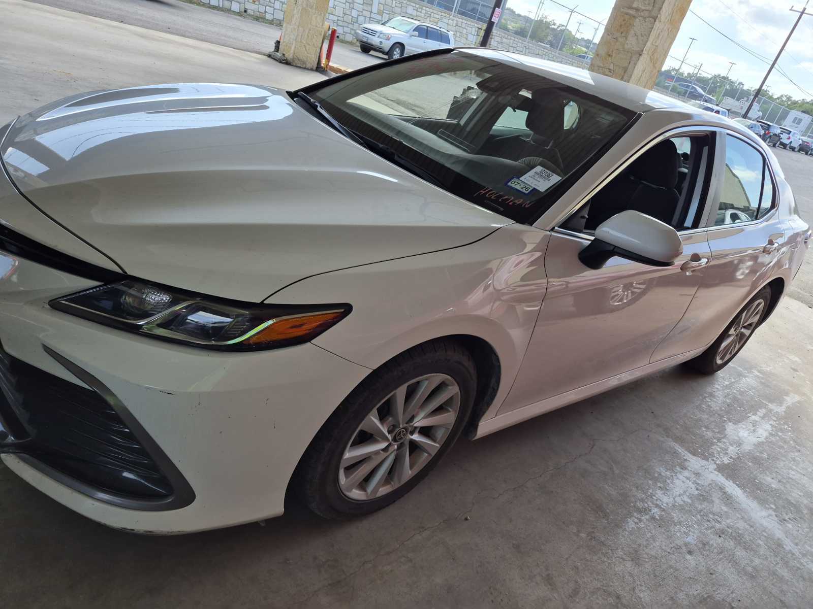 2022 Toyota Camry  LE FWD