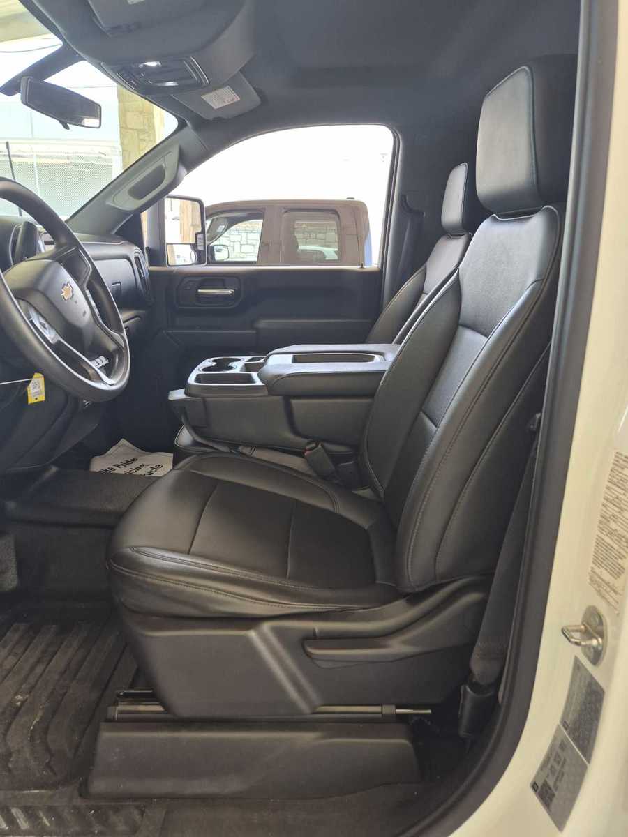 2020 Chevrolet Silverado 3500   RWD