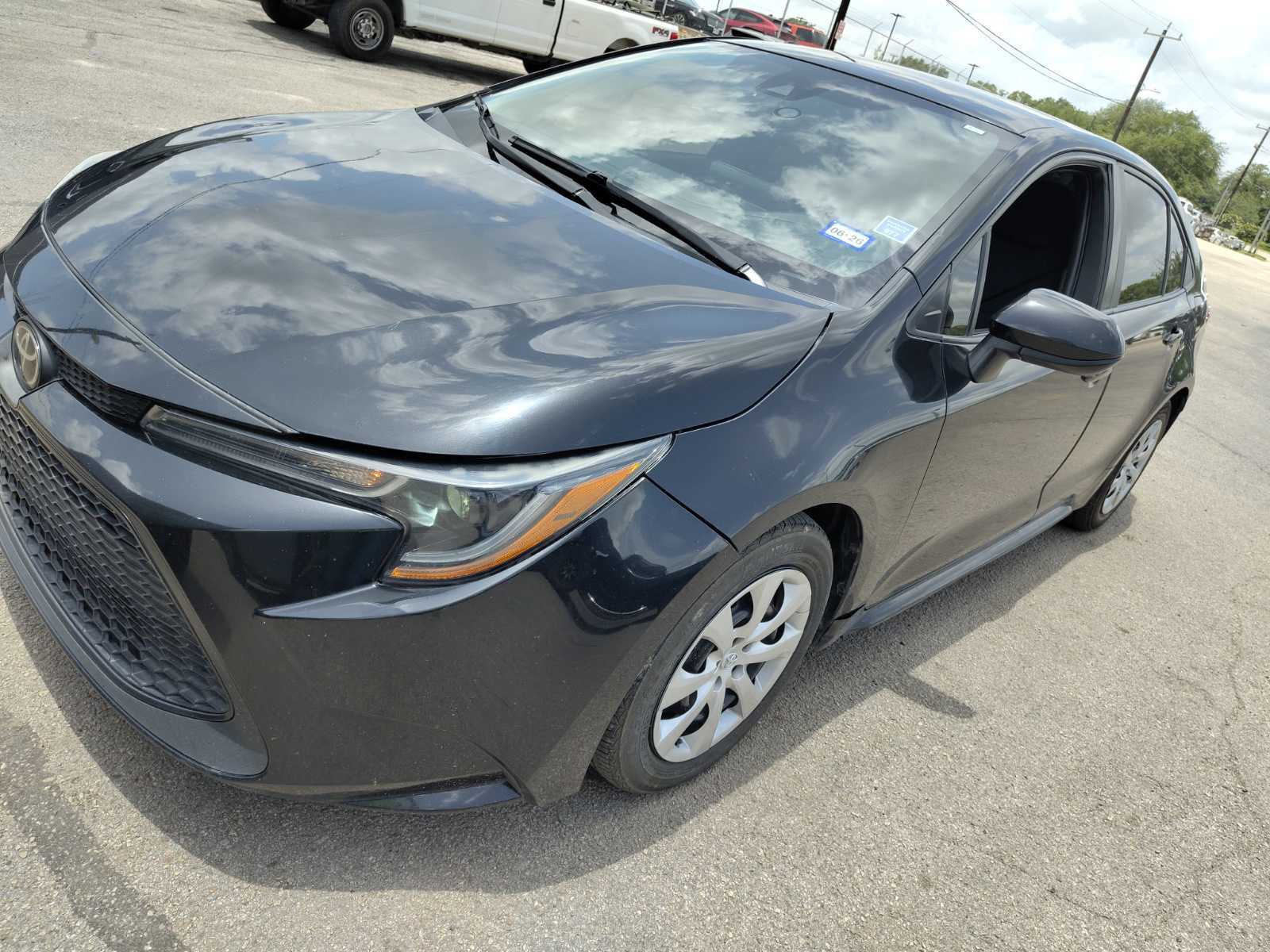 2022 Toyota Corolla  LE FWD