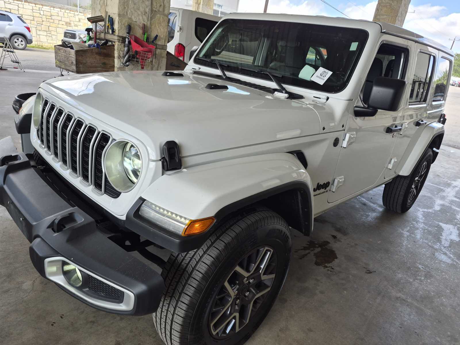 2025 Jeep Wrangler  Sahara AWD