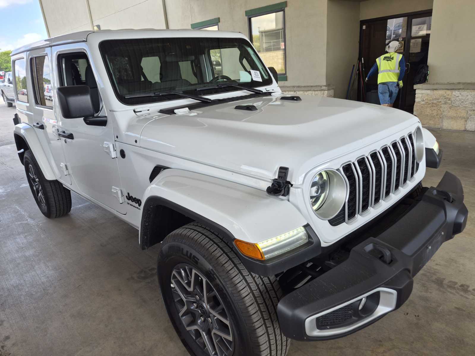 2025 Jeep Wrangler  Sahara AWD