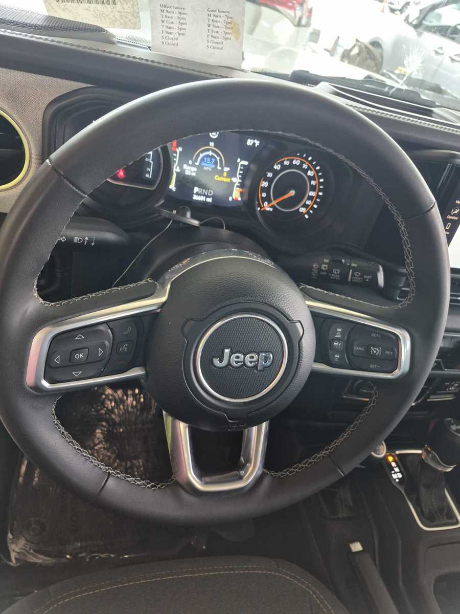 2025 Jeep Wrangler  Sahara AWD