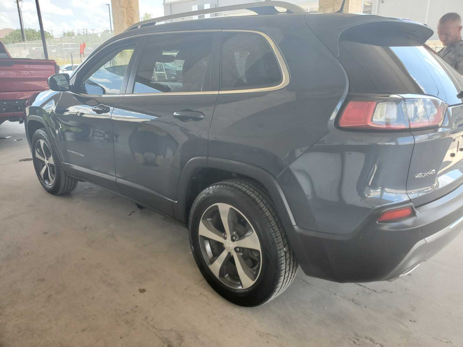 2019 Jeep Cherokee  Limited AWD
