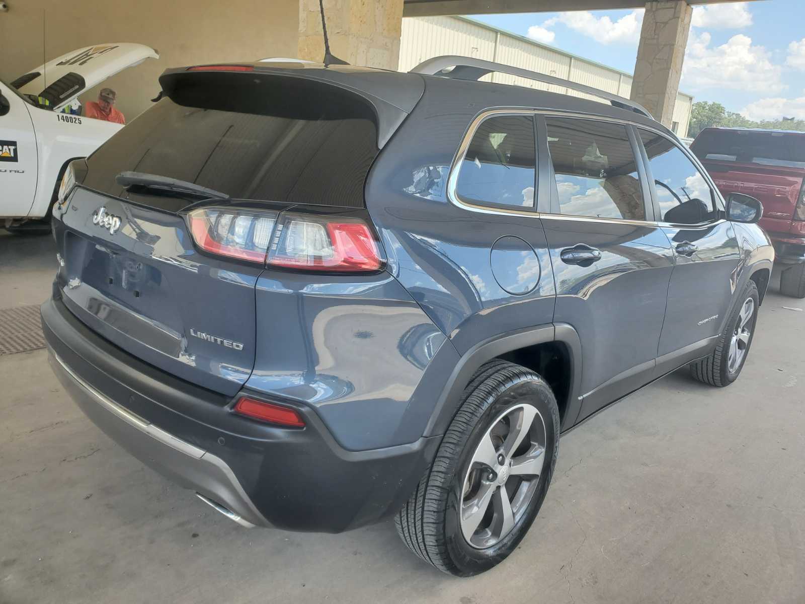 2019 Jeep Cherokee  Limited AWD