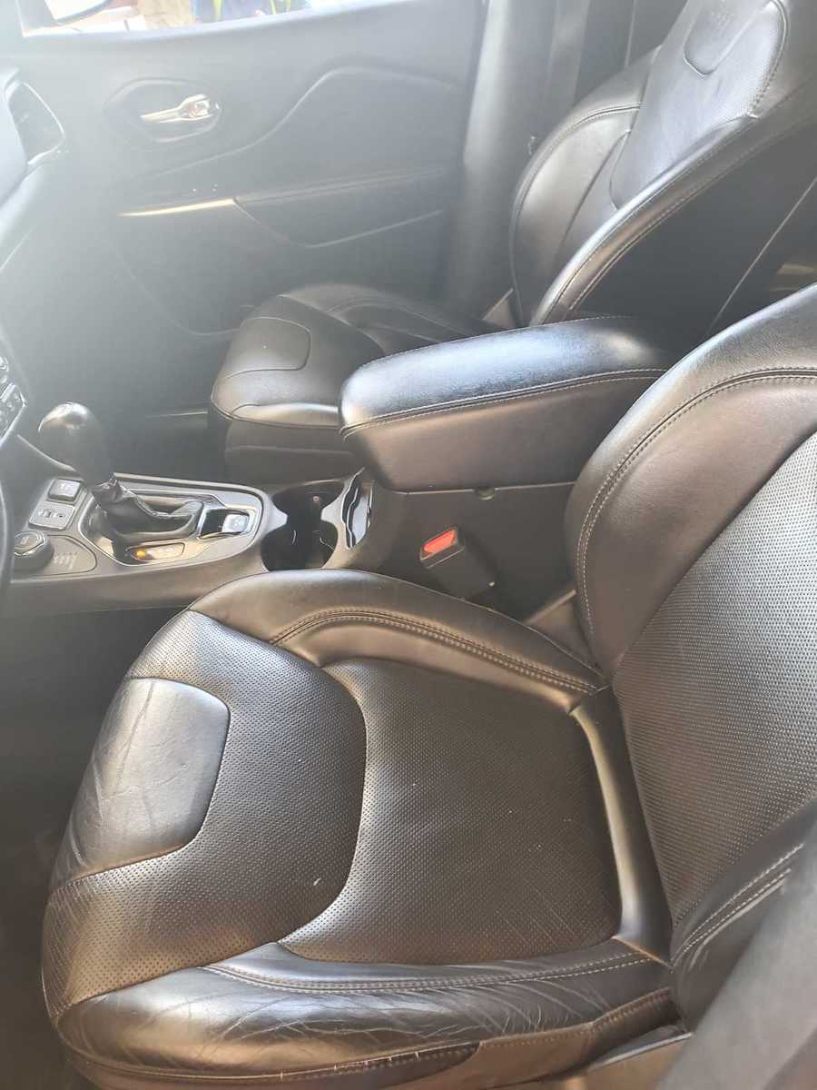 2019 Jeep Cherokee  Limited AWD
