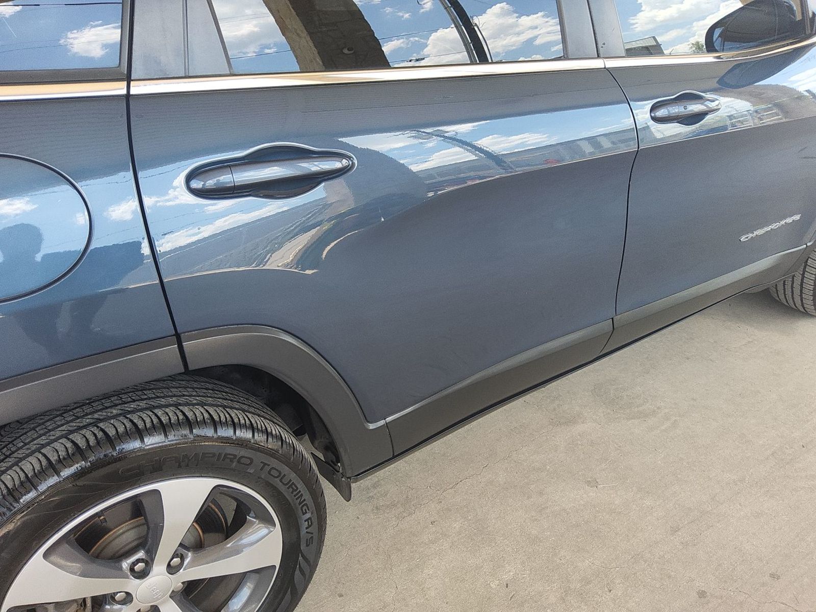 2019 Jeep Cherokee  Limited AWD