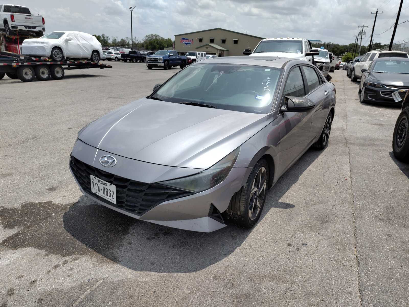 2023 Hyundai Elantra  Limited FWD