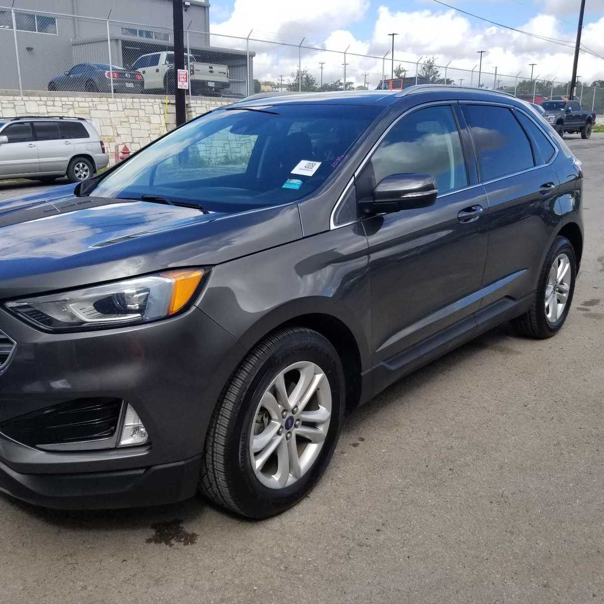 2019 Ford Edge  SEL FWD