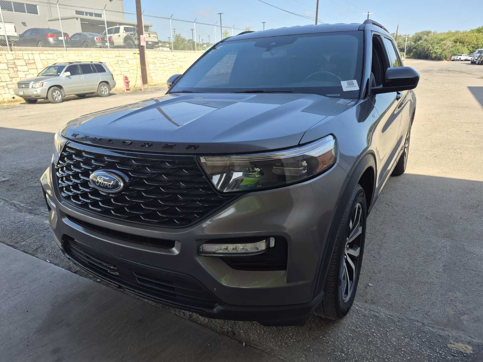 2022 Ford Explorer  ST-Line AWD